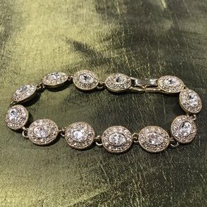CAROLEE 6 3/4 inch bracelet